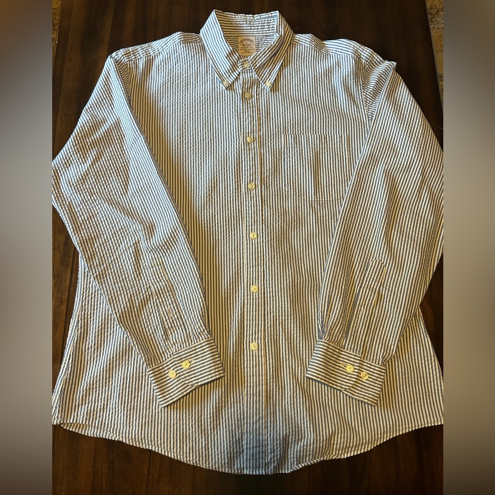 Brooks brothers White and Blue striped seersucker button down